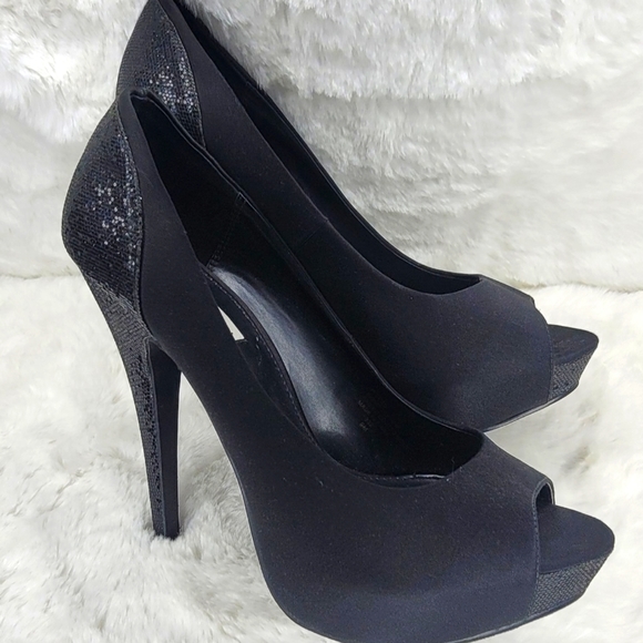 AUTHENTIC STEVE MADDEN HEELS SEXY COMFORTABLE RARE DESIGNER NWT - Picture 7 of 15